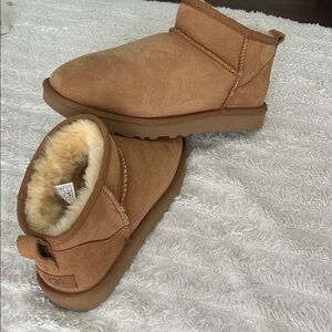 UGG Chestnut Shearling Lined Boots